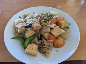 Drunken noodles with tofu at Mojave Thai Cuisine in Mojave