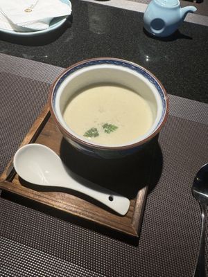 Brokkoli, truffle  at Yù Shàn Gé 鈺善閣 in Taipei