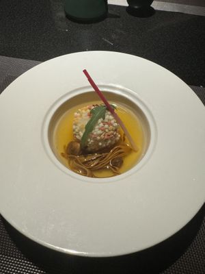 Rice ball  at Yù Shàn Gé 鈺善閣 in Taipei