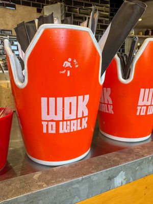 take-away at Wok to Walk in Riga