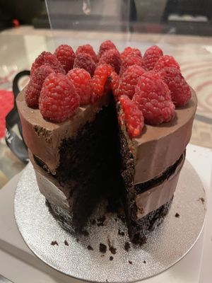 4 inch vegan raspberry chocolate cake - good for 4 pretty large slices or 6 good slices   at The Cakery - Lee Garden in Hong Kong Island