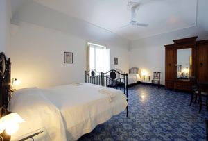 Room Lorenza at Novecento B&B  in Trapani