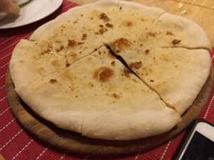 Pizza starter at Pasta Corner in Chiang Mai