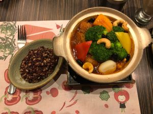 Chestnut hot pot at Kuan Xin Yuan - Easy House in New Taipei City