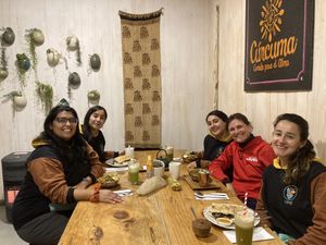 Goed gezelschap  at Curcuma in Pichilemu