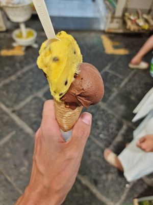 Dark lindt chocolate and passionfruit at Fresco in Sorrento