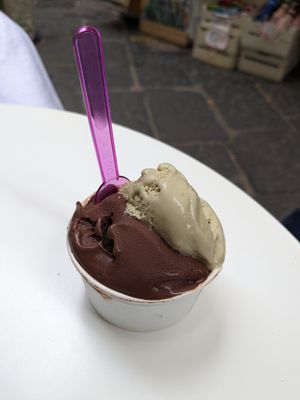 Pistachio and dark chocolate gelato at Fresco in Sorrento