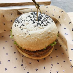 Classic burger at Flower Burger in Rotterdam