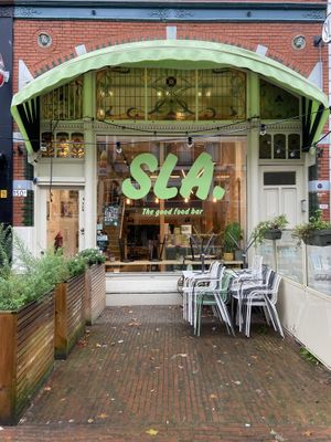 Outside, Oct 2023  at SLA - Oude Binnenweg in Rotterdam