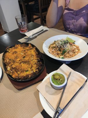 Pad Thai and jackfruit tacos at Vegania in Madrid