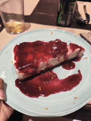 Cheesecake at Vegania in Madrid