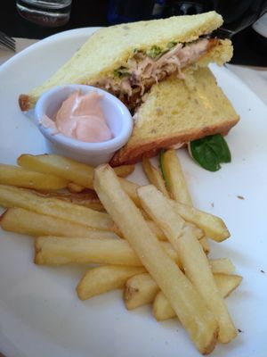 Sandwich with tempeh and sauerkraut at Vegania in Madrid