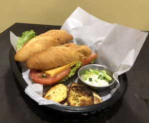 Sándwich Capresse at Gesund in Cartago