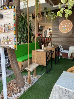 Tables  at All You Eat is Love in Chiang Mai