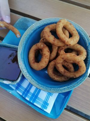 Onion rings with sweet-sour dip at King's Caffe in Malinska