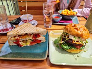  at King's Caffe in Malinska