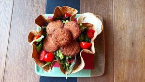  at King's Caffe in Malinska