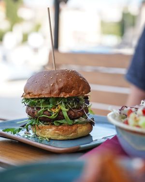 Veganer Burger   at King's Caffe in Malinska