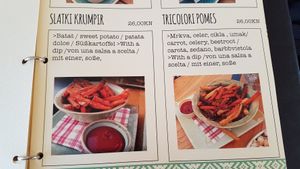 Mene for vegan and vegetarian options at King's Caffe in Malinska