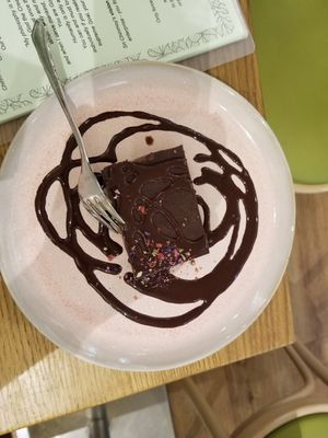 Chocolate Caramel (raw vegan) at My Secret Garden Cafe in Vienna