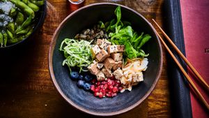 poke bowl with tofu at Raw Like Sushi in Hamburg