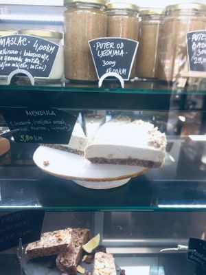 raw vegan dessert at bistro ZDRAVO in Sarajevo