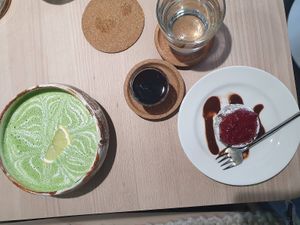 Raspbery cake and soup at bistro ZDRAVO in Sarajevo