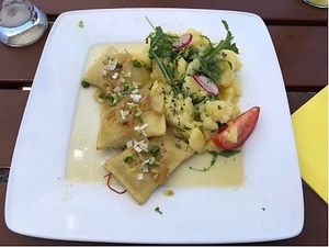 Vegan Maultaschen at Bräustüberl Schloss in Seefeld