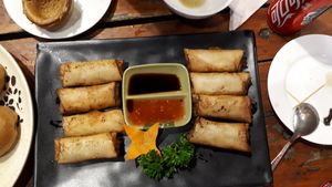 Spring rolls at Pure Lotus in Yangshuo