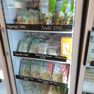 tempeh and other goodies at Vegan Space in Seoul