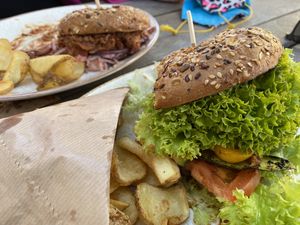Jackfruit & BBQ Burger at The Orange in Fulda