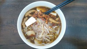 Without egg, delicious hokkian mee at CunThi Good Taste Vegetarian in Penang