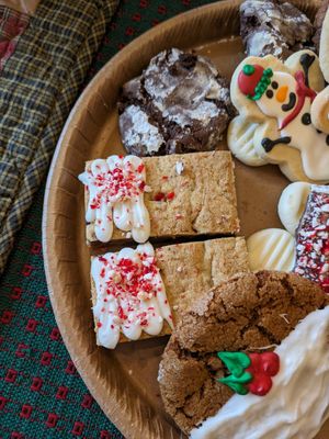 Peppermint chocolate chip cookie bar #Veganuary at Happy Little Treats - High St in Columbus