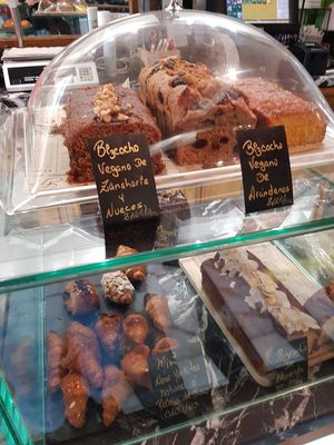 Bizcochos veganos at Pastelería New York in Bilbao