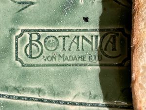 plate at Botanica in Magdeburg