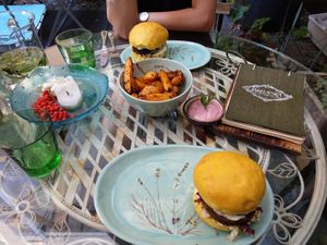Burger of the day at Botanica in Magdeburg
