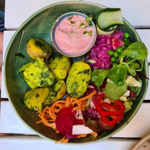 Bärlauch Kartoffeln at Botanica in Magdeburg