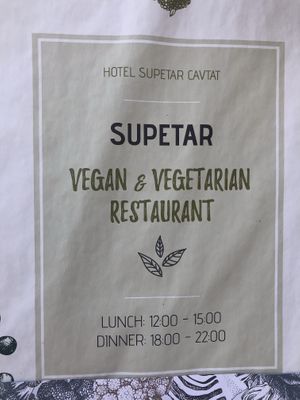 Opening hours at Supetar in Cavtat