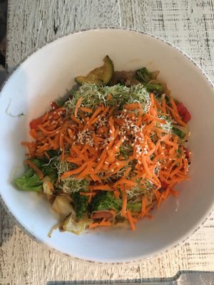 Teriyaki bowl at Lotus in Jackson