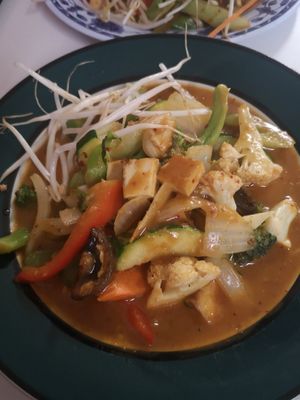 Peanut stir fry at Shaba Thai Cuisine in Winnipeg