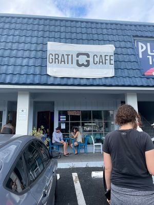 Outside  at Grati Cafe in Key Largo