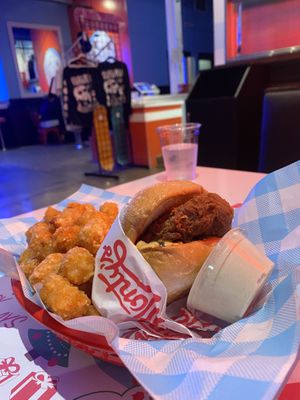 Chicken and tater tots  at Monty's Good Burger - Koreatown in Los Angeles