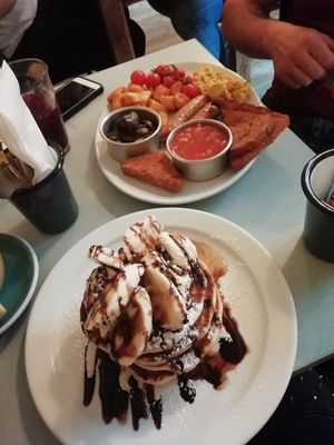 Vegan breakfast options at The Breakfast Club in London