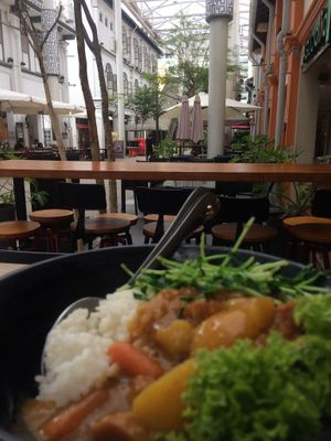 View from outside seating at  Kimburi 金料理 in Central Singapore