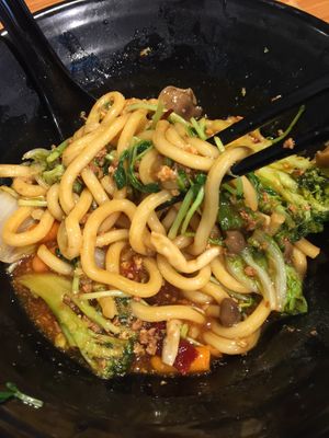 Minced bean UDON this time at  Kimburi 金料理 in Central Singapore