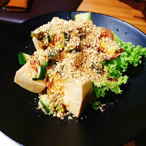Thai style tofu yummmy at  Kimburi 金料理 in Central Singapore