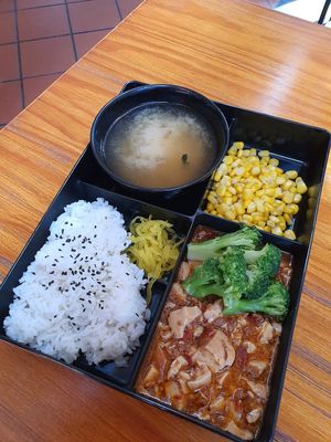 Mapo toufu rice set at  Kimburi 金料理 in Central Singapore