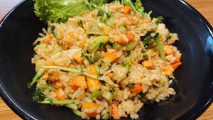 Japanese fried rice at  Kimburi 金料理 in Central Singapore