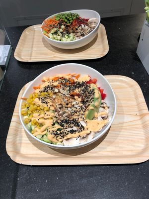 Bowls!  at Poké Perfect - Kinkerstraat in Amsterdam