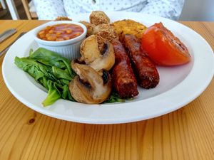  at Cafe Aina in Stirling